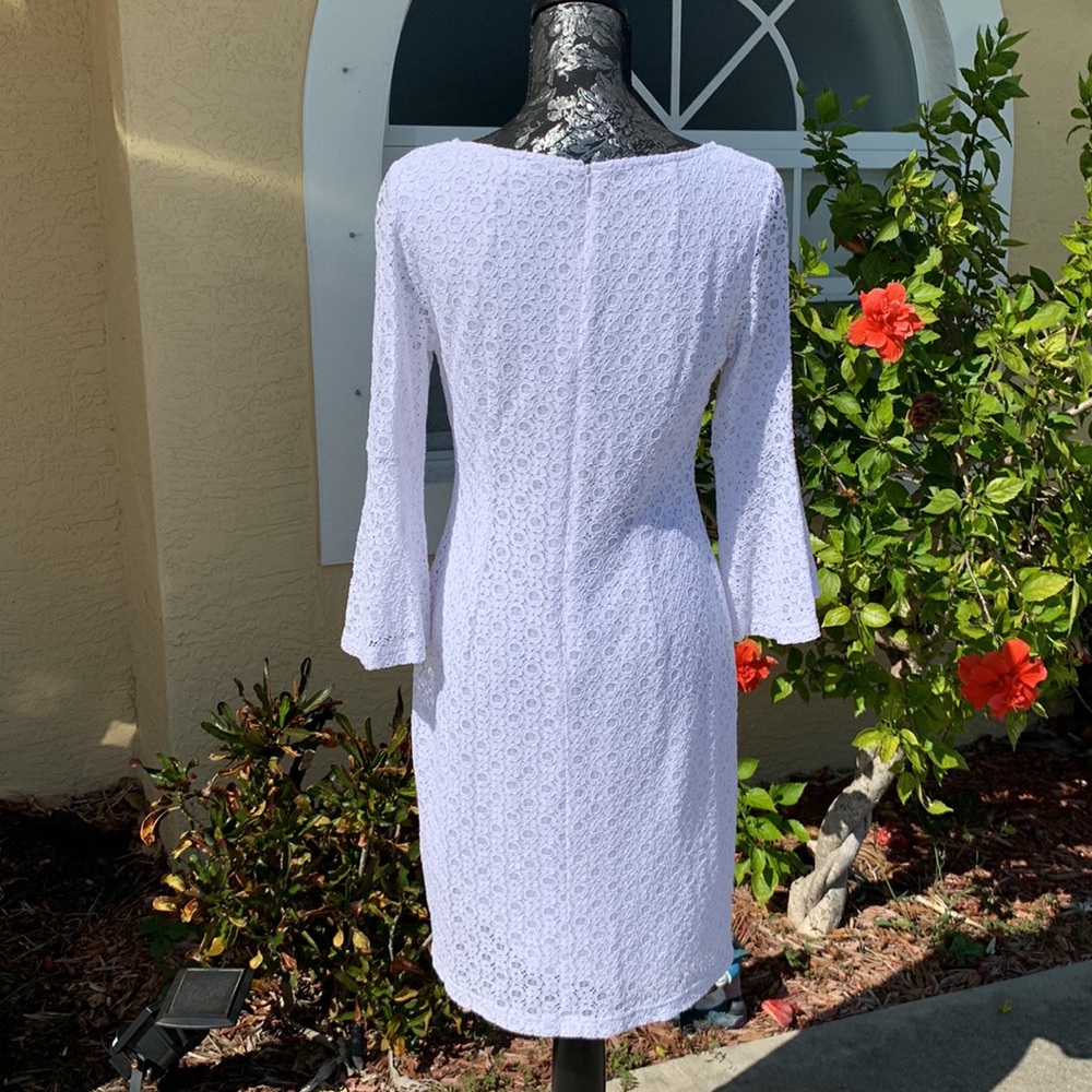 NWOT Sharagano Size 6 white cotton with polyester lining bell sleeve dress - Picture 2 of 5